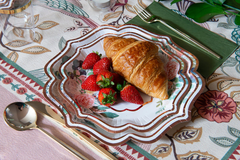 Our Favorite Dinner Party Icebreakers and Conversation Starters