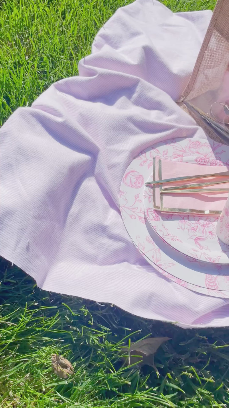 Picnic Kit! Blushing Moment